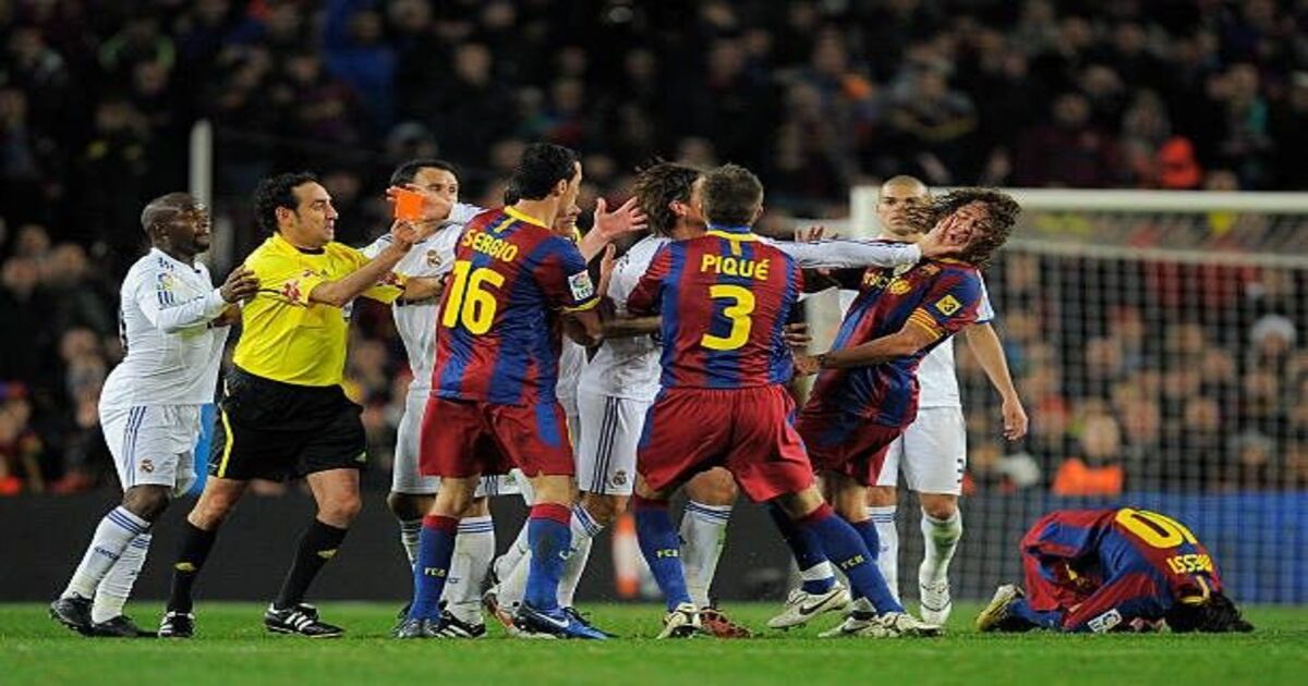 Real Madrid vs Barcelona El Clásico — most iconic vintage football jerseys, authentic high-quality replicas
