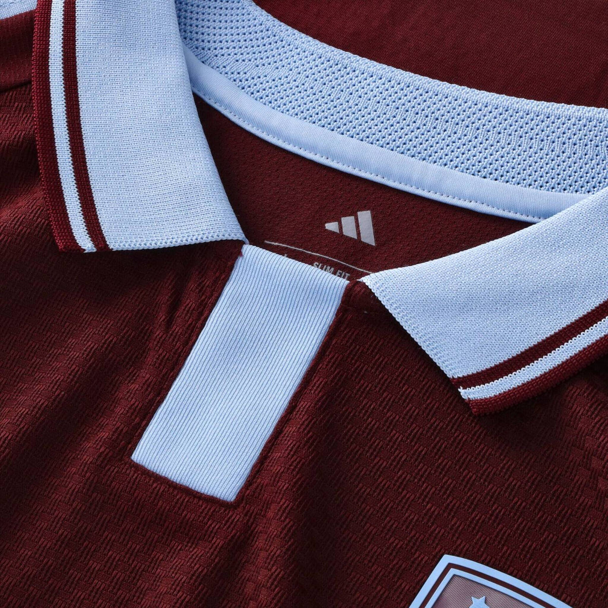 FC Aston Villa 2026-27 | Camisola Principal