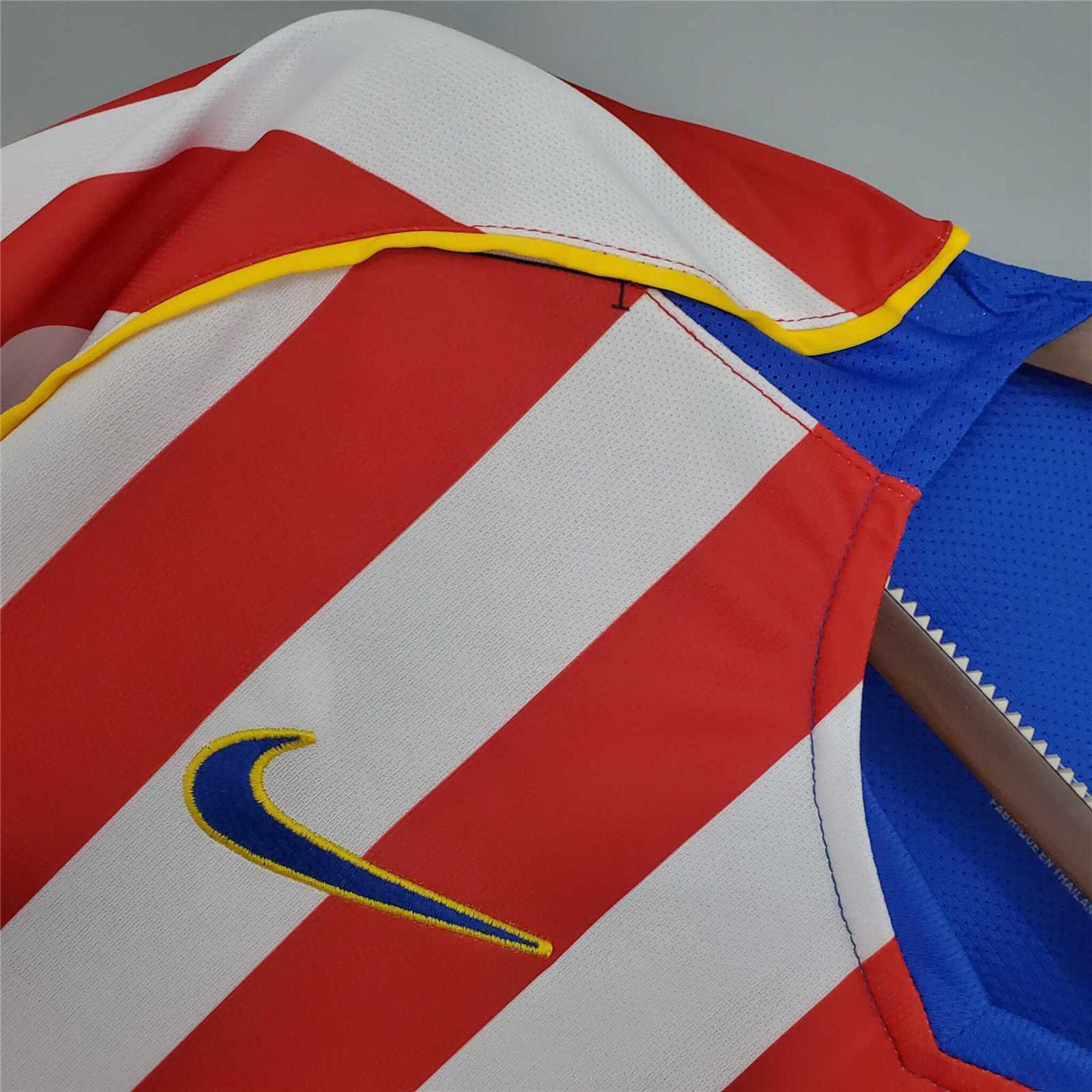 Atletico Madrid 2004-05 | Vintage Home Jersey