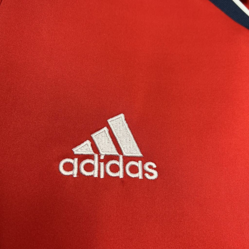 Bayern Munich 2000-01 | Vintage Home Jersey