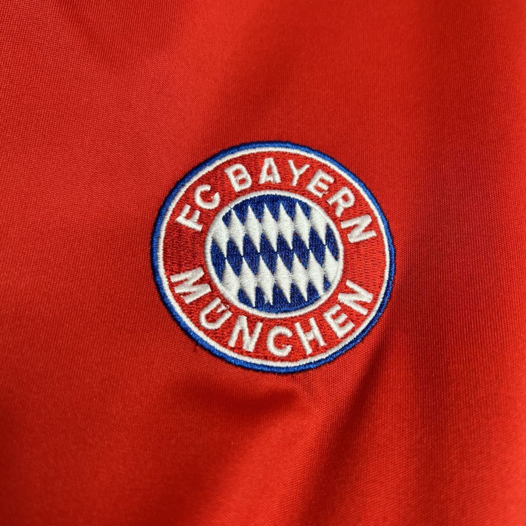 Bayern Munich 2000-01 | Vintage Home Jersey