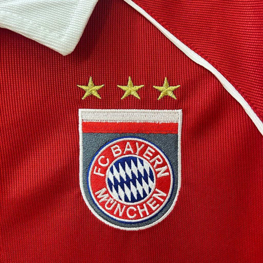 Bayern Munich 2005-06 | Vintage Home Jersey