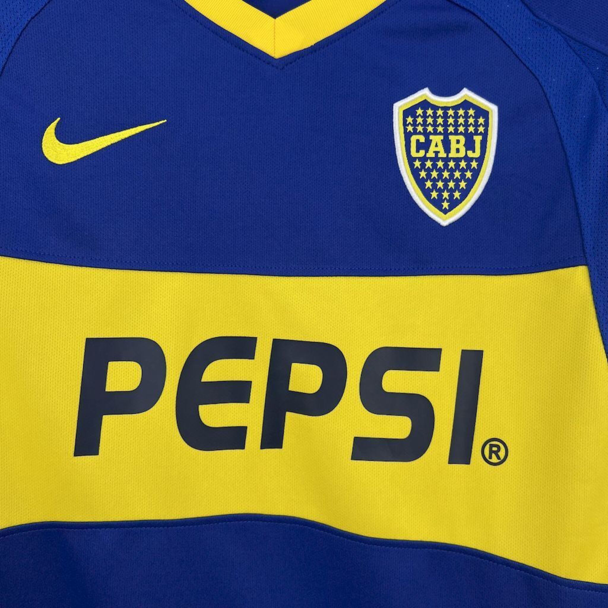 Boca Juniors 2003/2004 | Vintage Home Jersey - Vintage Retro Football Jersey