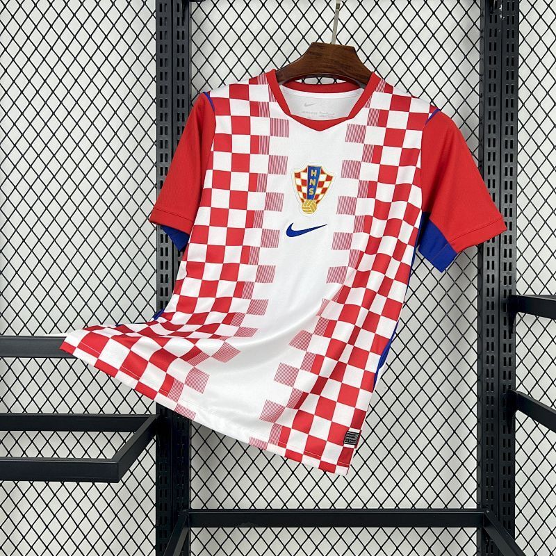 Croatia Home Kit 2026