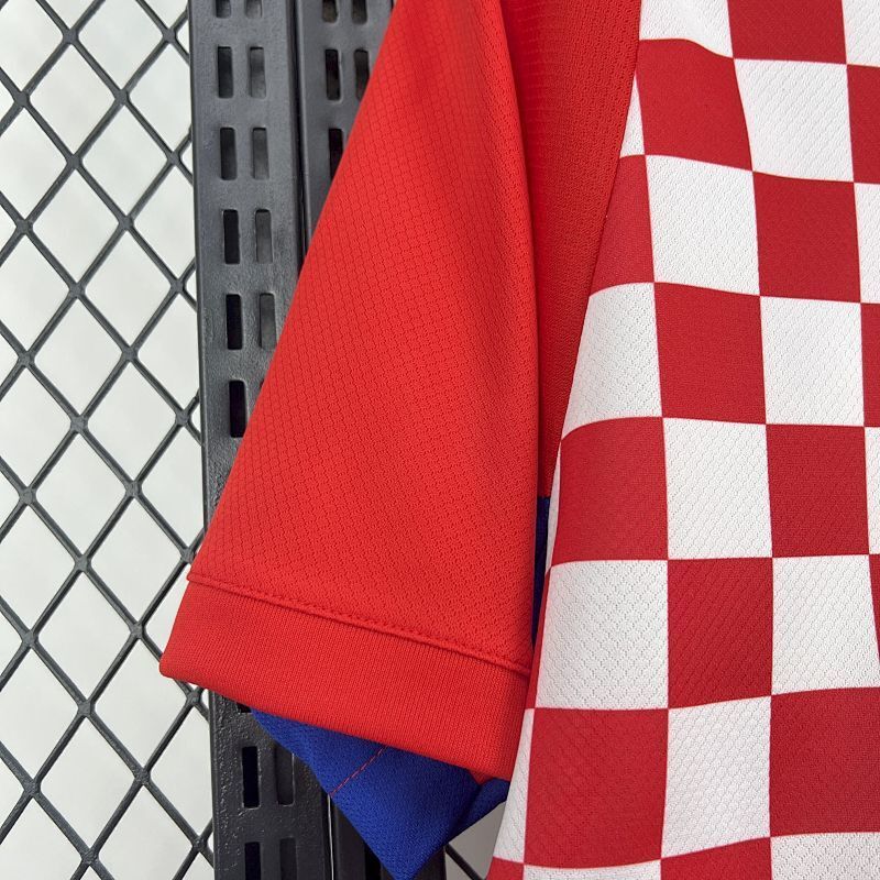 Croatia Home Kit 2026