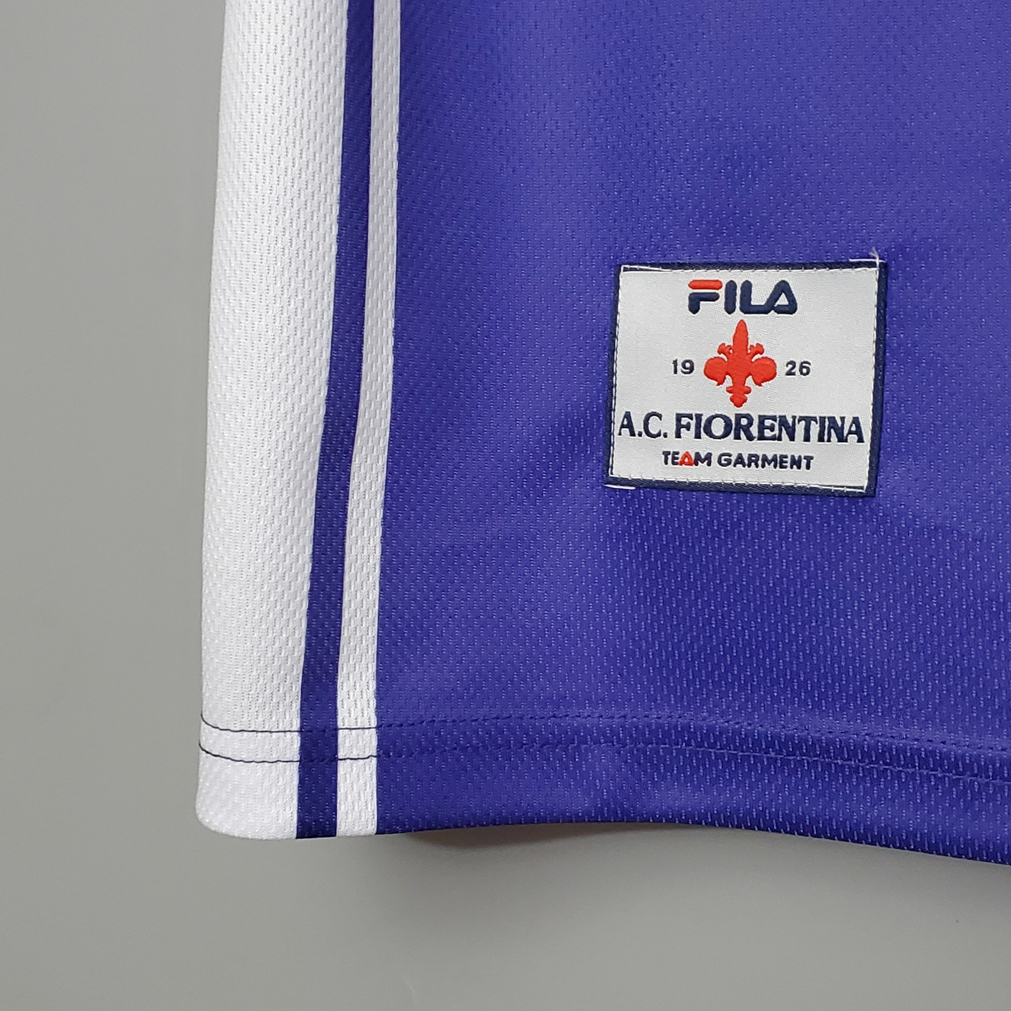 AC Fiorentina 1999-2000 | Vintage Home Jersey - Vintage Retro Football Jersey
