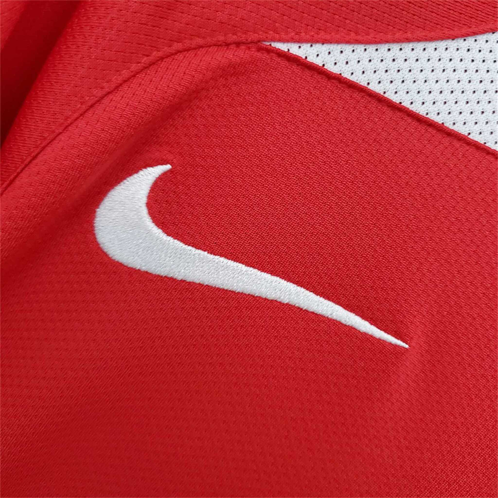 Manchester United 2004-06 | Vintage Home Jersey