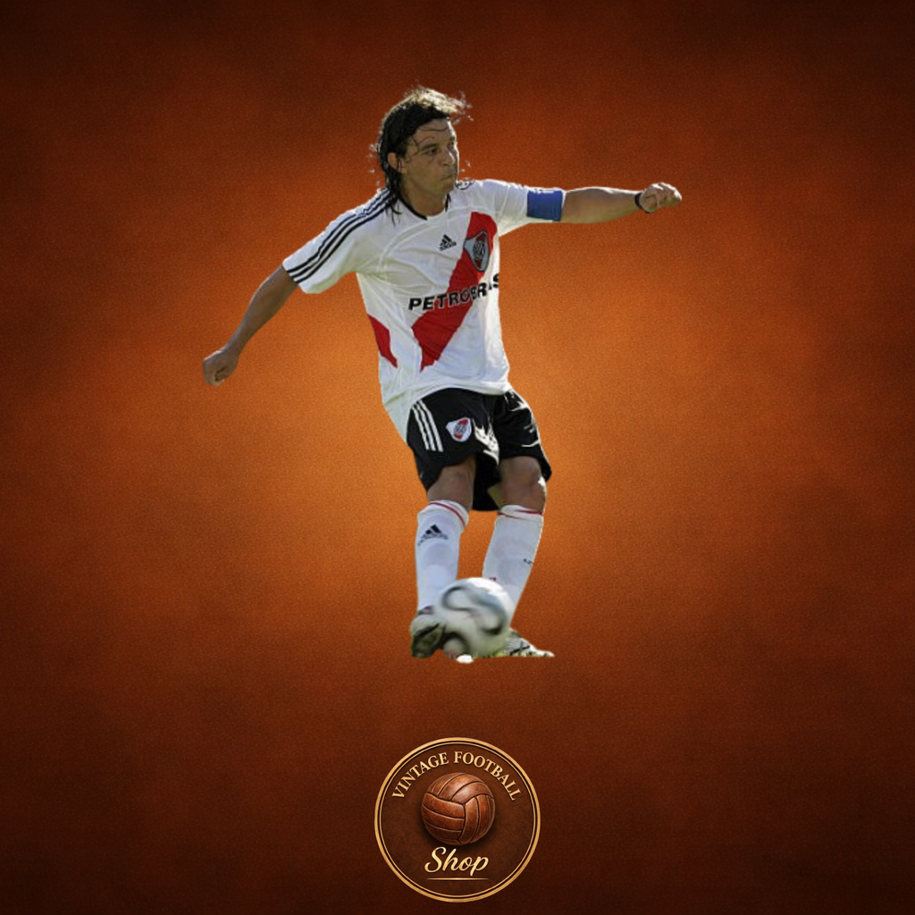 River Plate 2006/2007 | Vintage Home Jersey