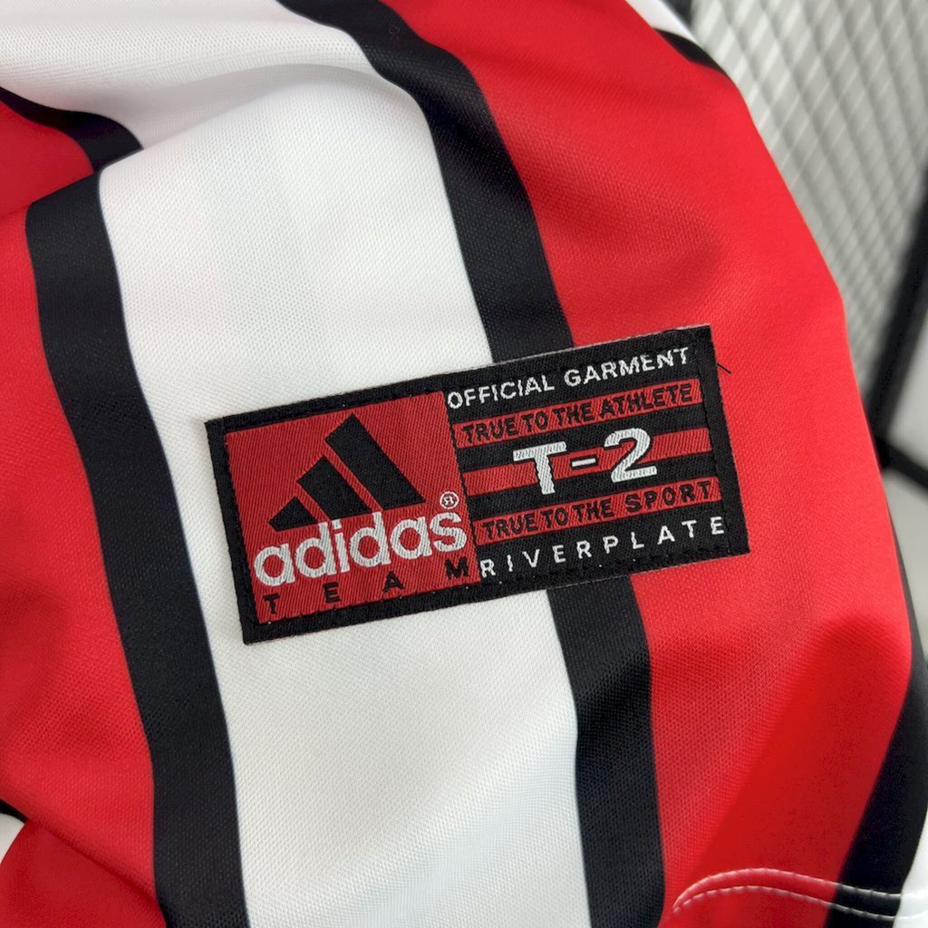 River Plate 1999/2000 | Vintage Home Jersey