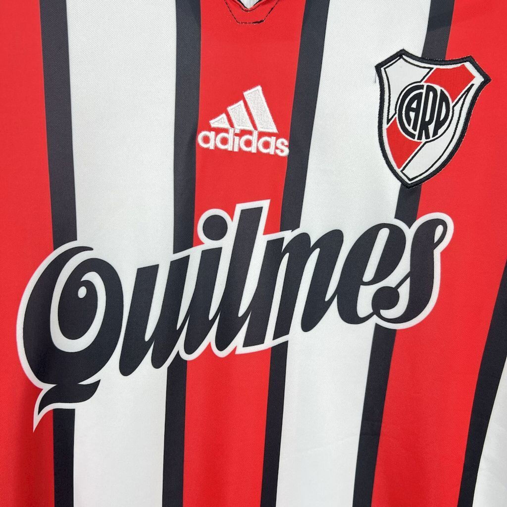River Plate 1999/2000 | Vintage Home Jersey