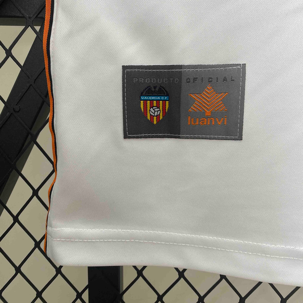 Valencia 1999-2000 | Vintage Home Jersey
